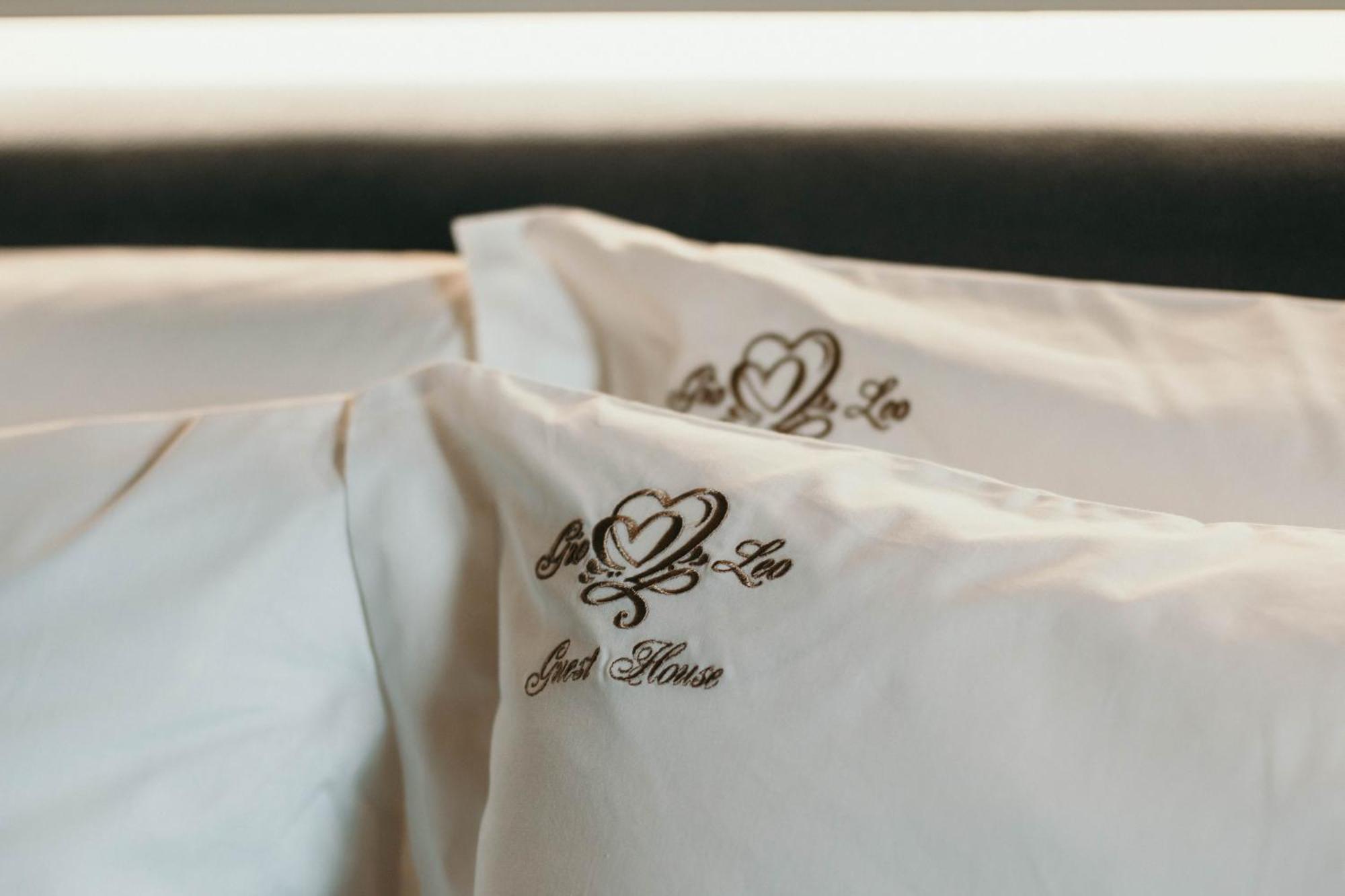 Gio Leo Guest House レーザ エクステリア 写真